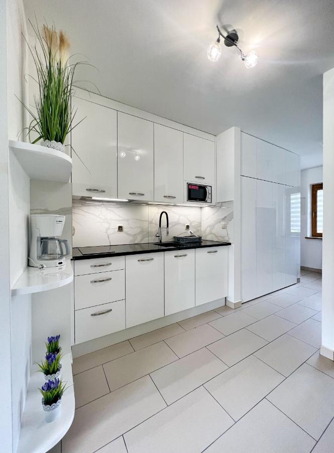 זקופאנה Apartament Lesny Z Kominkiem - Viva Pod Giewontem Apartamenty מראה חיצוני תמונה